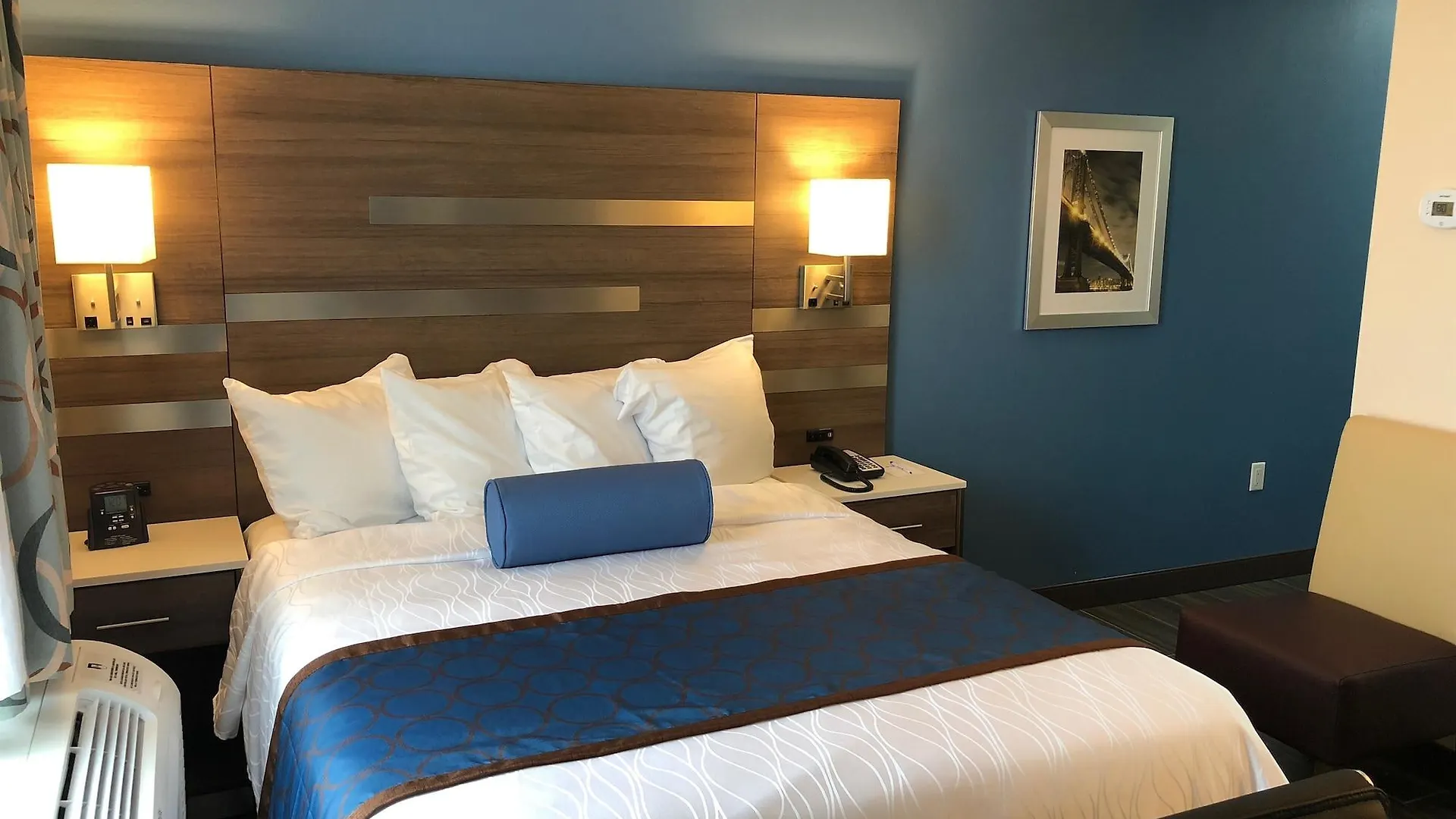 Best Western Plus Stadium Inn New York 3*,