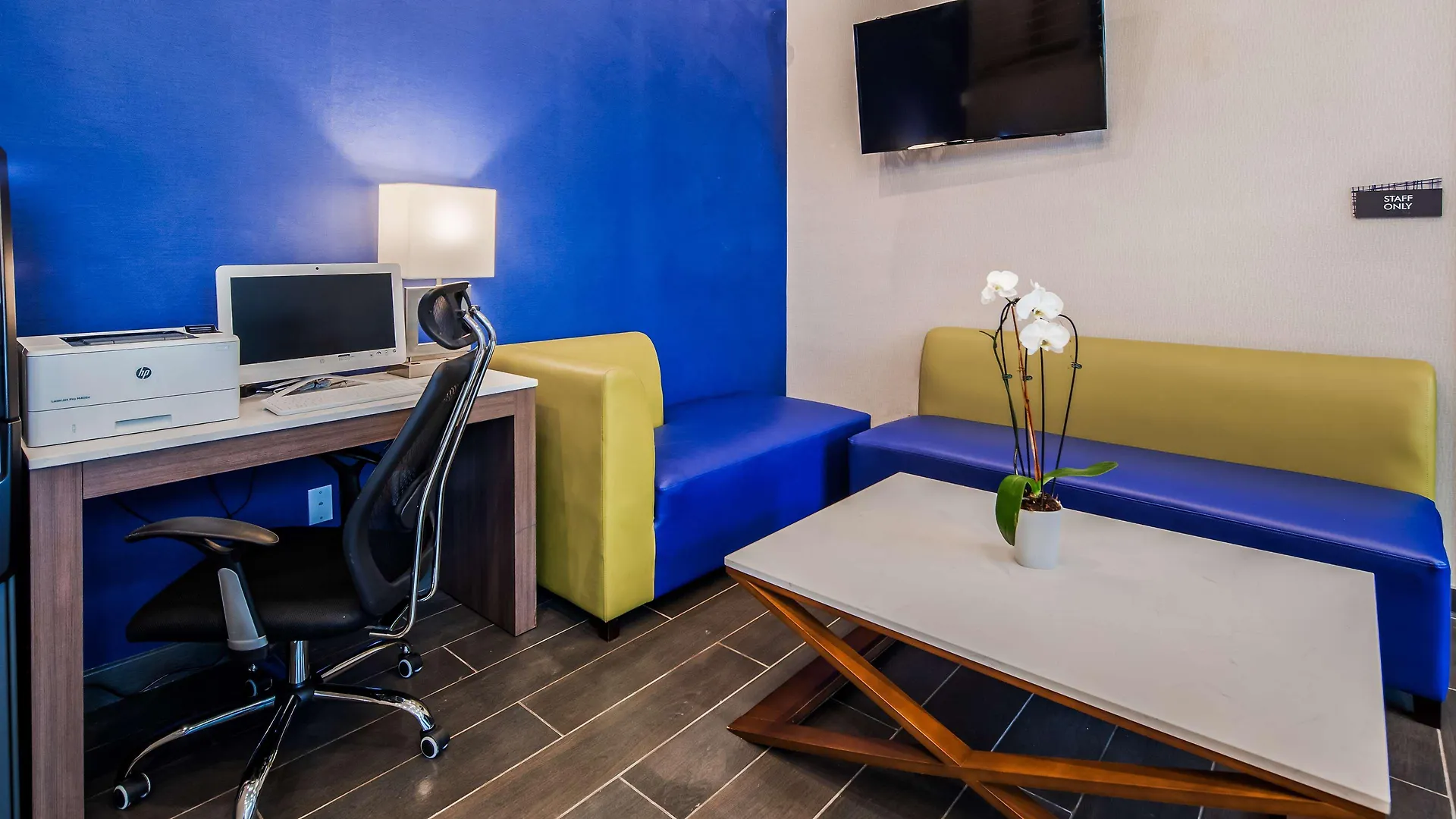 Best Western Plus Stadium Inn New York